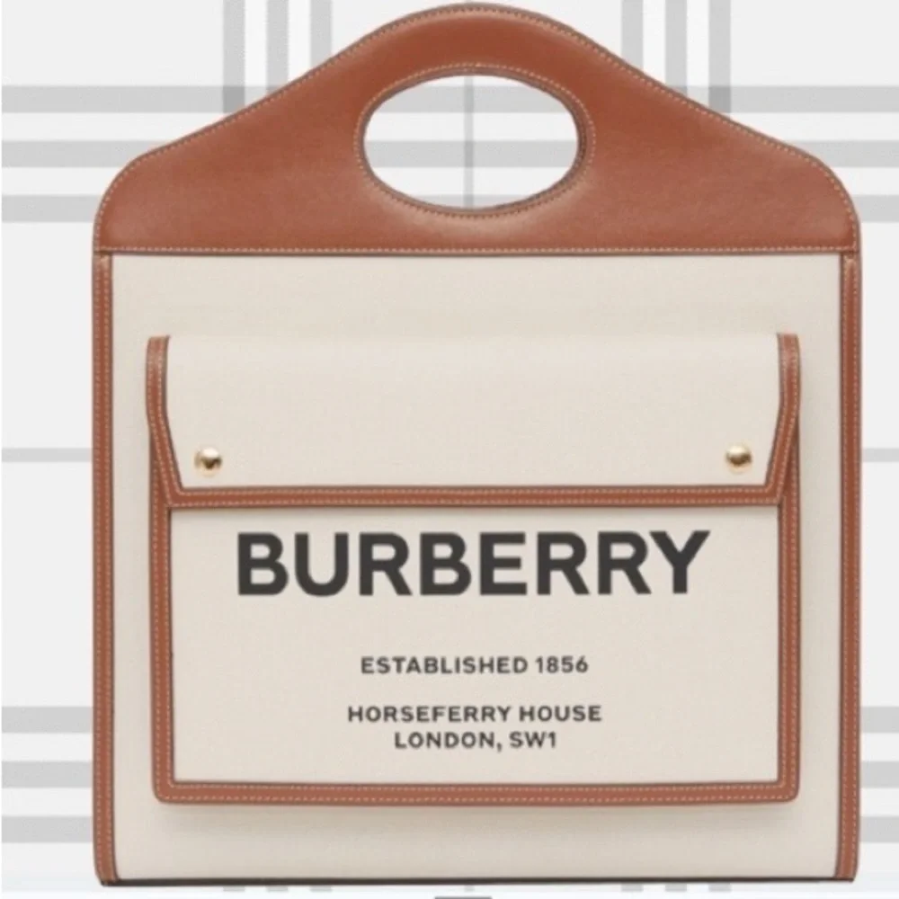🔴SOLD🔴 BURBERRY Medium Pocket Logo Canvas and Leather Tote - Picture 1 of 16
